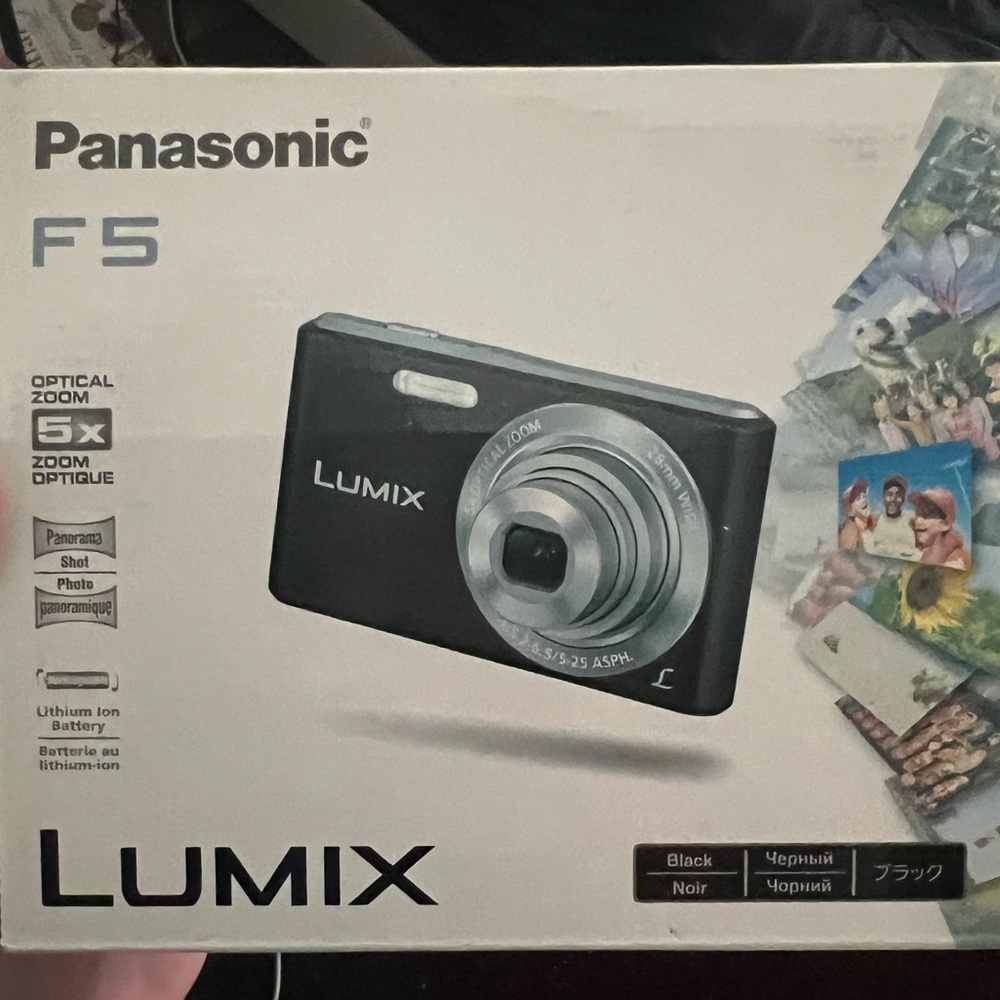 LUMIX® Digital Camera DMC-F5